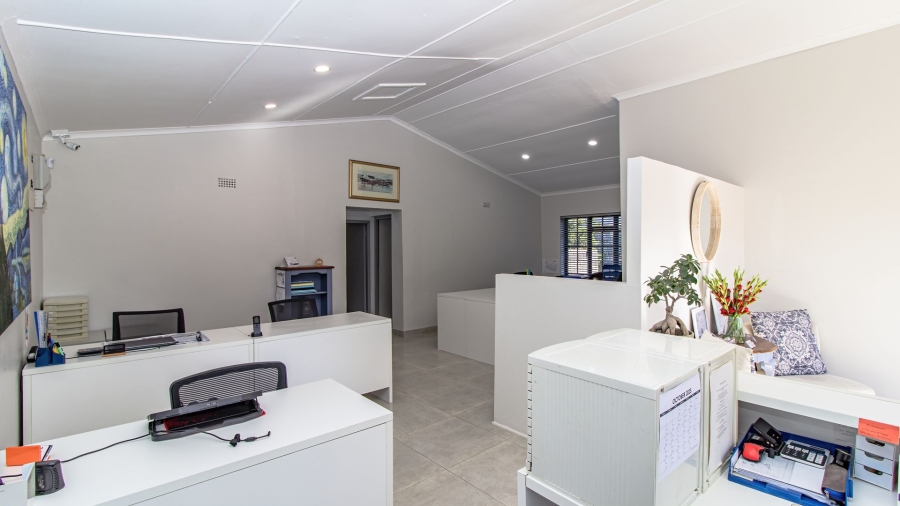 1 Bedroom Property for Sale in Sandbaai Western Cape